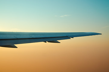 Image showing wing of an airplane 