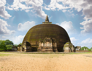 Image showing fourth largest dagoba in Sri Lanka after the three great dagobas