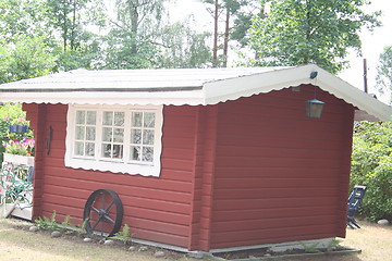 Image showing Lovely little cottage