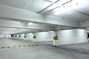 Image showing car parking lot