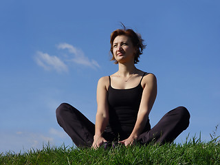 Image showing Young woman enjoying life outdoor