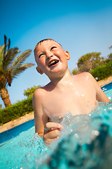 Image showing child in pool