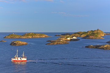 Image showing Fishing boat and tiny islets