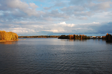 Image showing Lake in autumn