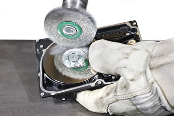 Image showing scrubbing a hard disk