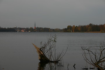 Image showing Autumn lake