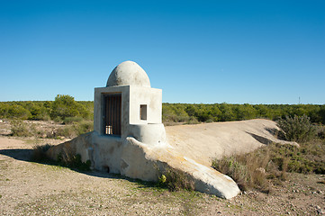 Image showing Heritage cistern