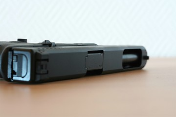 Image showing Glock 34