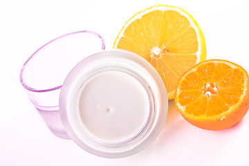 Image showing revitalizing cream