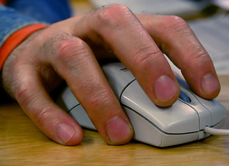 Image showing Hand on the mouse