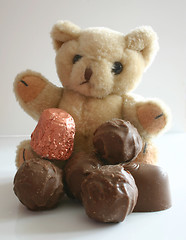 Image showing teddy with chocolates