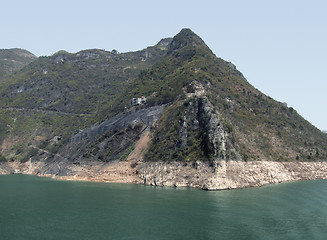 Image showing sunny Yangtze River scenery