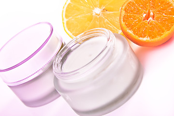 Image showing revitalizing cream