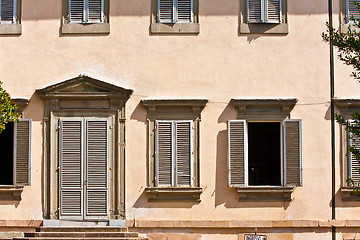 Image showing Tuscan historic architecture