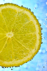 Image showing lemon with bubbles