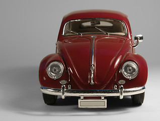 Image showing VW Beetle model car front in light back