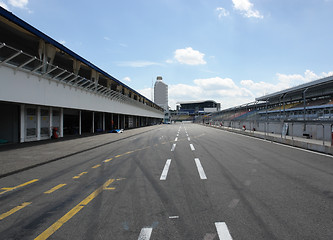 Image showing pit lane in Hockenheim