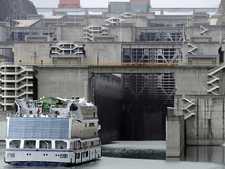 Image showing Three Gorges Dam in China