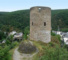 Image showing Esch-sur-SÃ»re and castle ruin