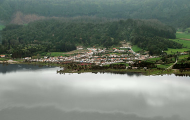 Image showing lakeside settlement at the Azores