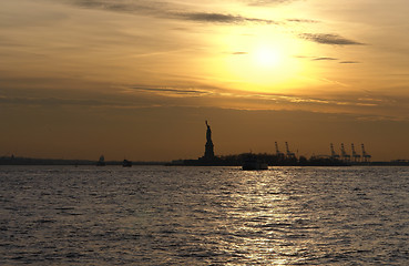 Image showing Statue of Liberty and sundown