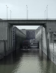 Image showing lock at Three Gorges Dam