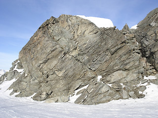 Image showing rock formation near ski trail