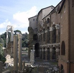 Image showing near triumphal arch of Septimus Severus