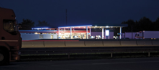 Image showing service station