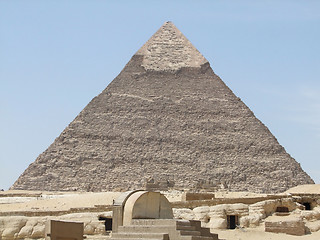 Image showing Pyramid of Khafre in sunny ambiance