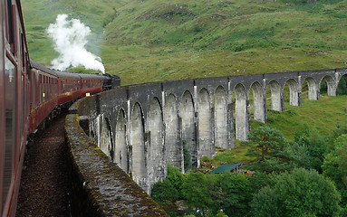 Image showing Glenfinnan Viaduct and steam train