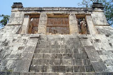 Image showing Bearded man temple