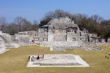 Image showing Square in Edzna