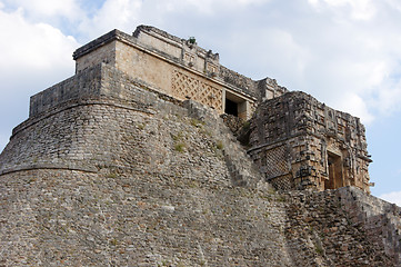 Image showing Top of pyramid