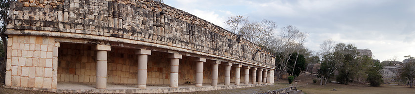 Image showing Colonnade