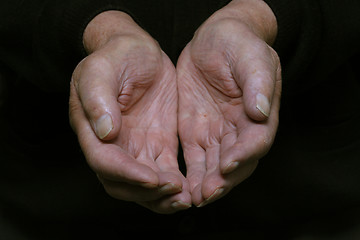 Image showing Old hands