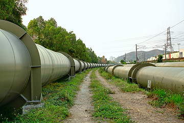 Image showing Oil and Gas Industry at outdoor at day 