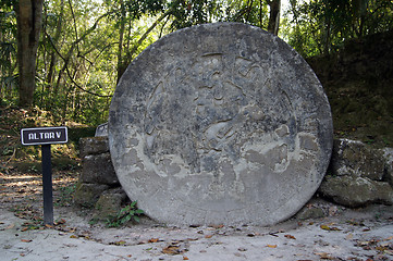 Image showing Circle stone