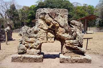 Image showing Statue in Copan