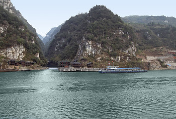 Image showing waterside scenery at Yangtze River