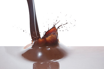 Image showing pouring chocolate