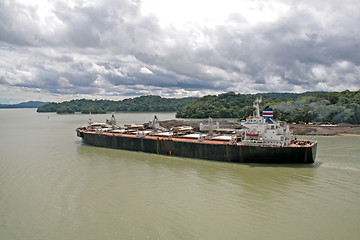 Image showing ship Panama Canal 2