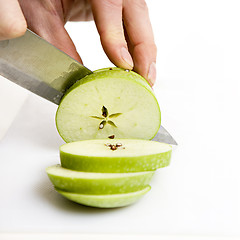 Image showing apple sliced