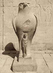 Image showing starue of Horus