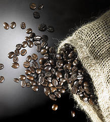 Image showing coffee beans and jute bag