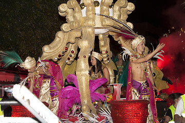 Image showing LANZAROTE-JANUARY 5: Happy young costumed people during the cava