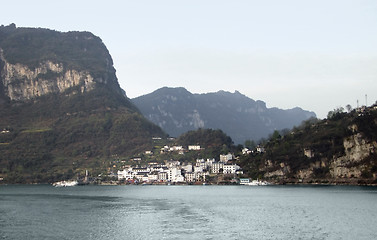 Image showing waterside scenery at Yangtze River