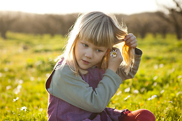 Image showing Little girl outdoors