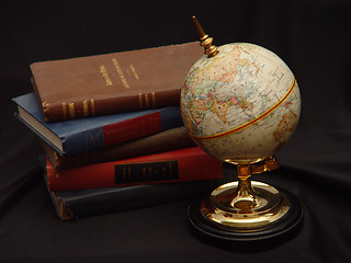 Image showing Globe with Books Color