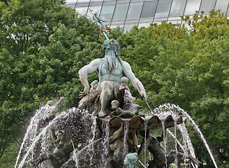 Image showing fountain in Berlin